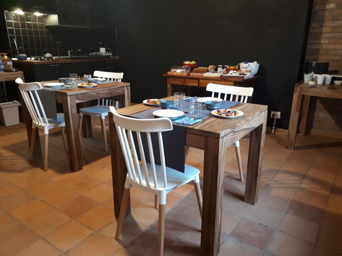 Il Noccioletto Bed & Breakfast Mombaruzzo Bagian luar foto