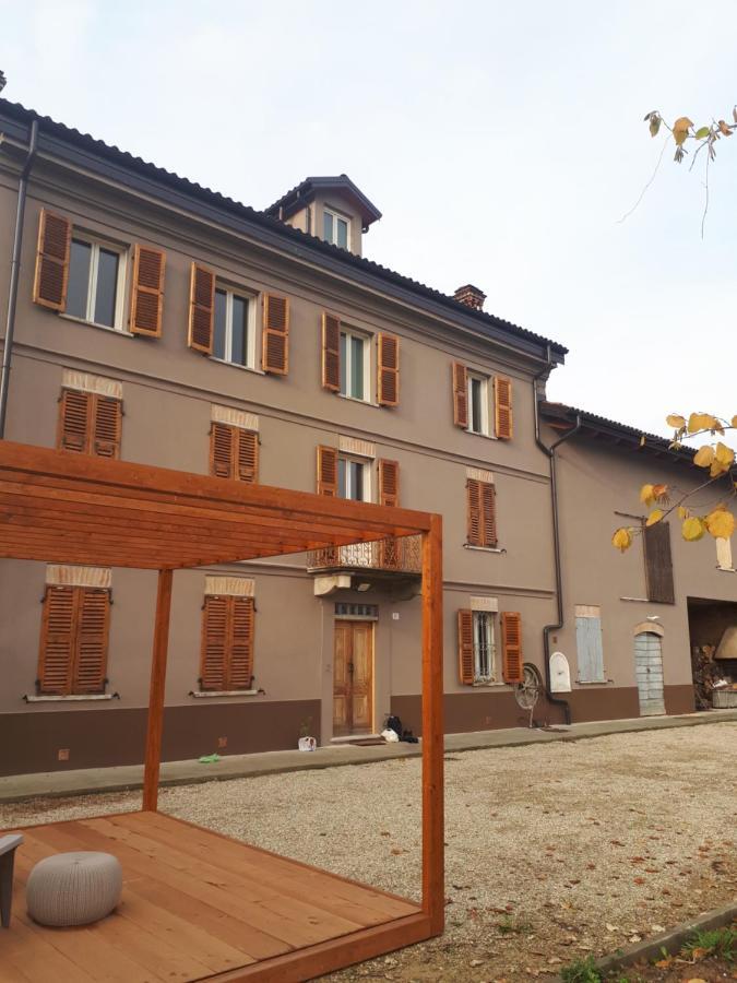 Il Noccioletto Bed & Breakfast Mombaruzzo Bagian luar foto