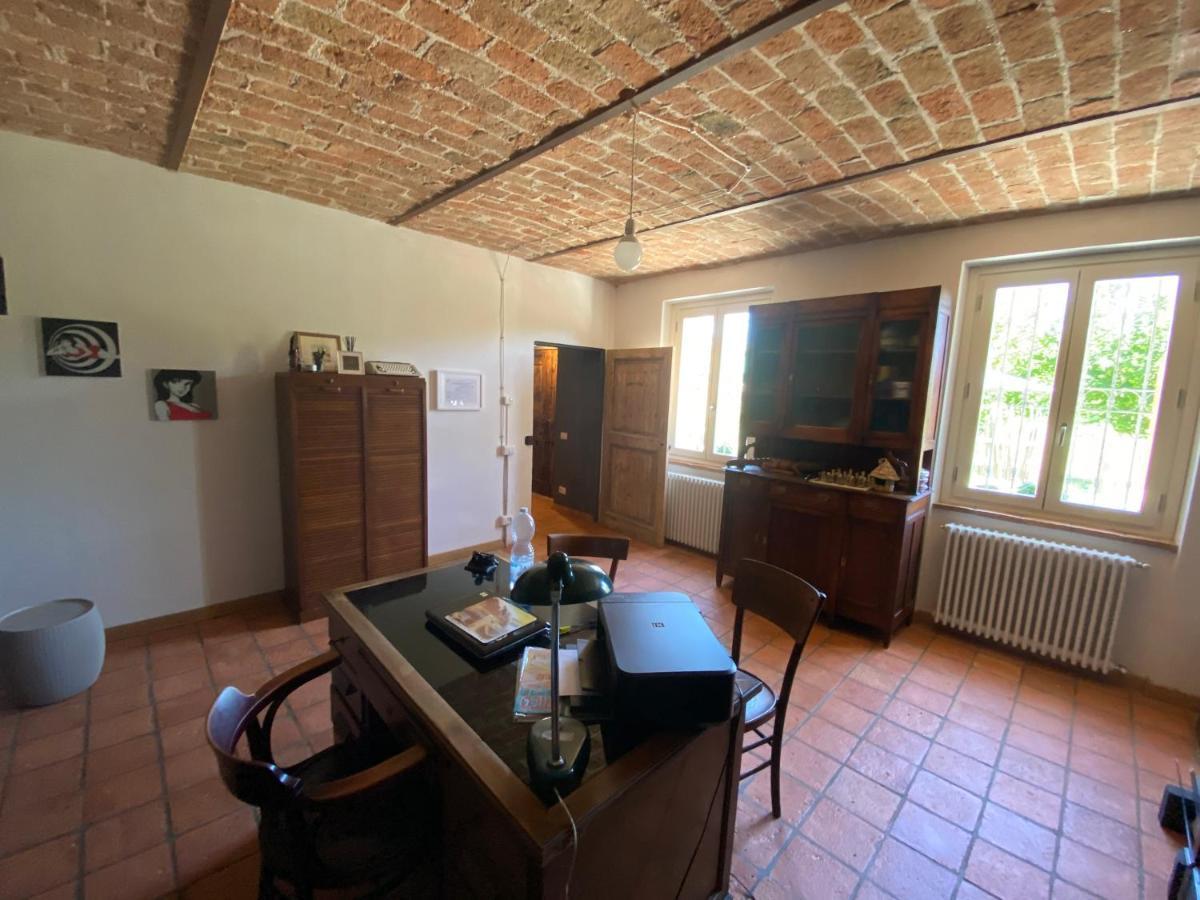 Il Noccioletto Bed & Breakfast Mombaruzzo Bagian luar foto
