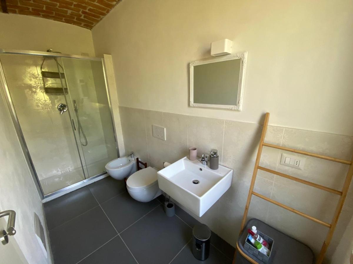 Il Noccioletto Bed & Breakfast Mombaruzzo Bagian luar foto