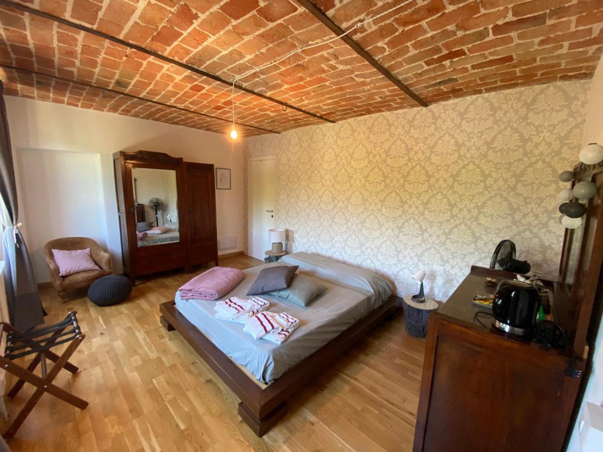 Il Noccioletto Bed & Breakfast Mombaruzzo Bagian luar foto